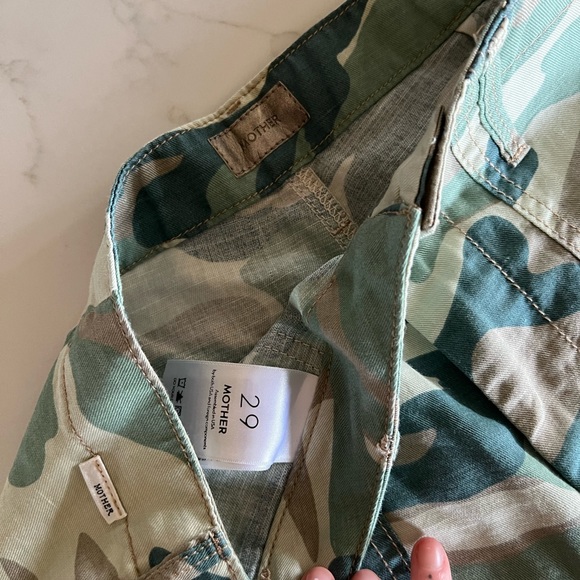 MOTHER rambler patch pocket shorts - Picture 6 of 6